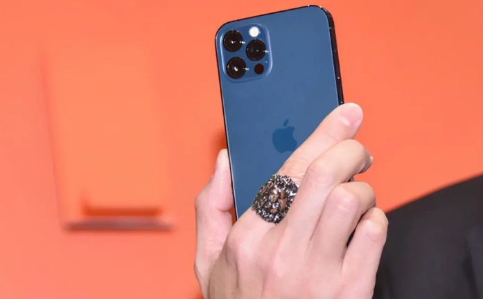 红河苹果手机维修分享iPhone12系列重启方法教程 